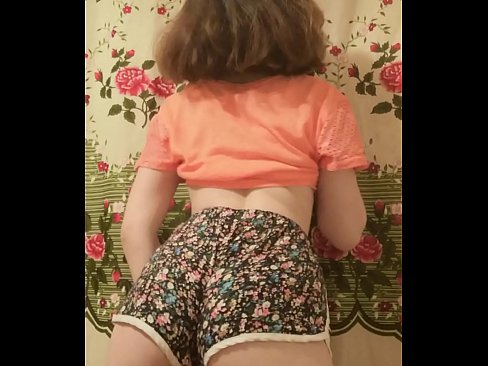 ❤️ ʻO ka pēpē ʻōpio uʻi e wehe ana i kona mau pōkole ma ka pahupaʻikiʻi Russian porn ma haw.super-vip.top ❌️❤